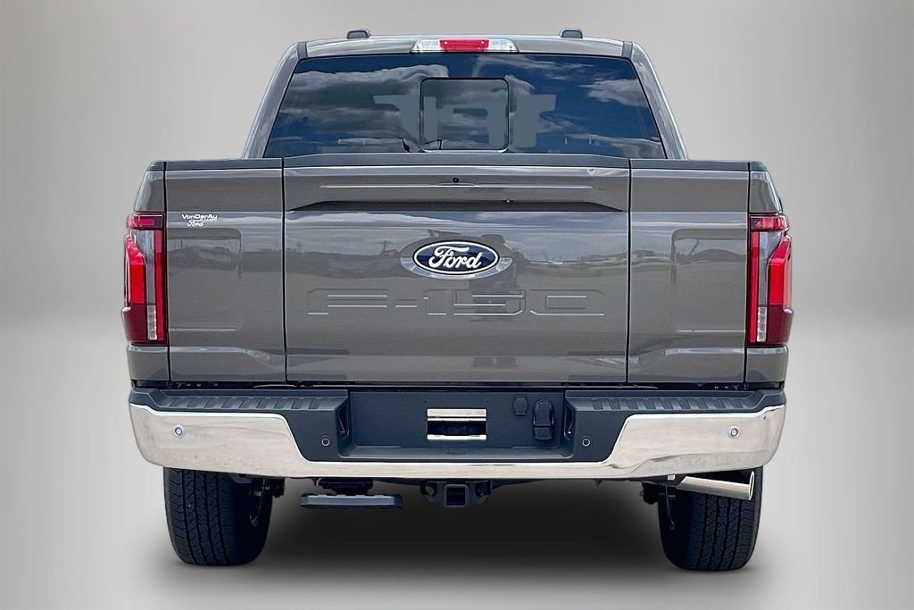 New 2026 Gray Ford Lariat image 3