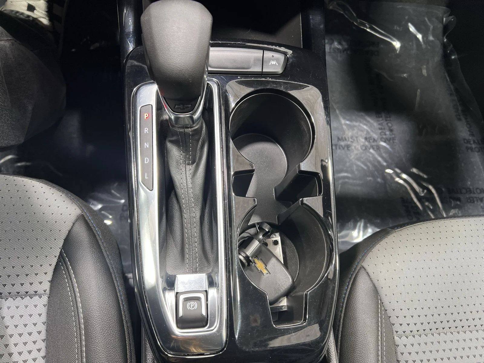 2025 Chevrolet Trax LT - Photo 19