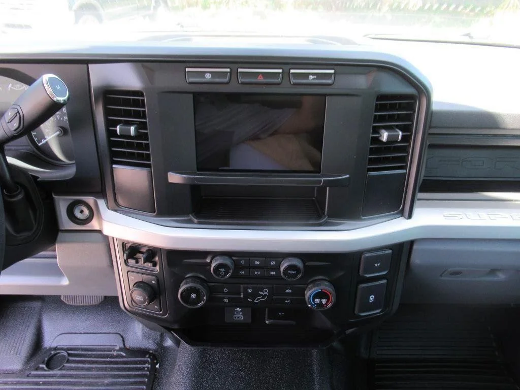 2024 Ford F-550 Super Duty Chassis Cab XL - Photo 20