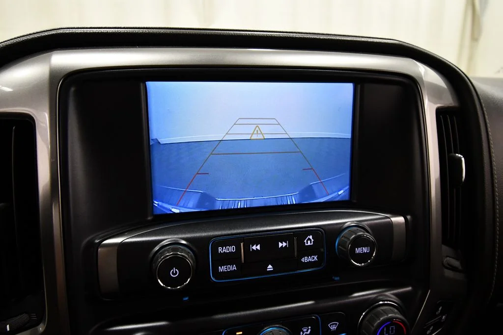 Used 2018 Blue Chevrolet LTZ image 24