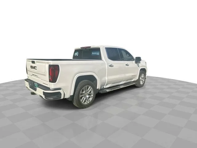 Certified Used 2024 White Frost Tricoat GMC Denali image 9