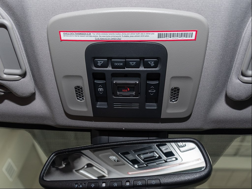 Used 2023 Predawn Gray Mica Toyota XLE image 17