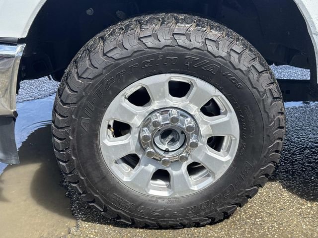 Used 2024 White Ford XLT image 7