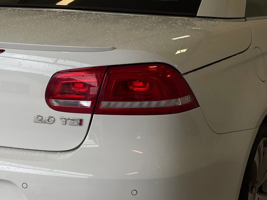 Used 2013 Candy White Volkswagen Lux image 39