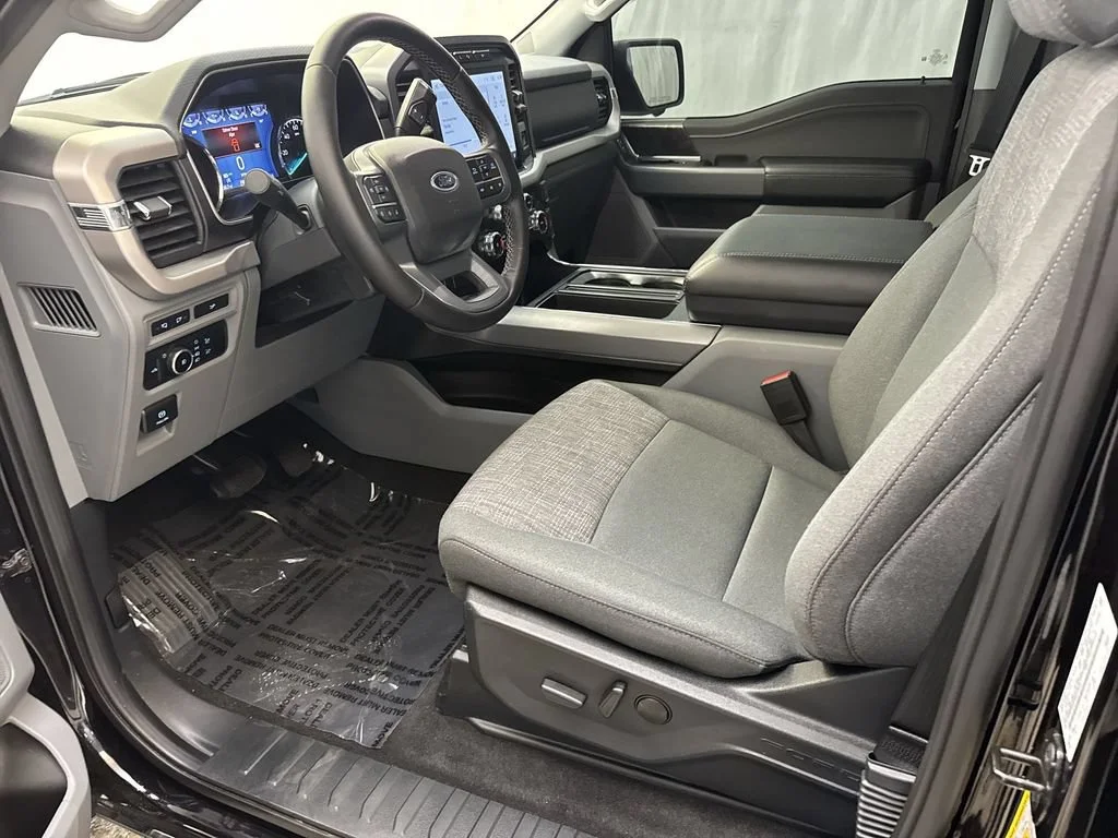 2023 Ford F-150 XLT - Photo 11