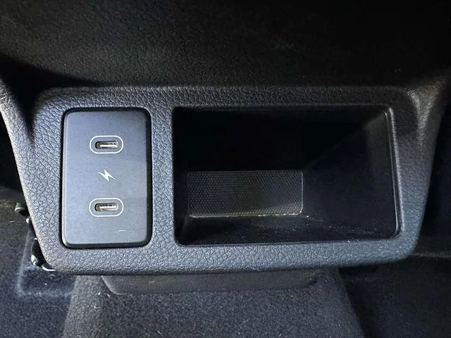 Used 2024 Clear White/Black Roof Kia S image 15