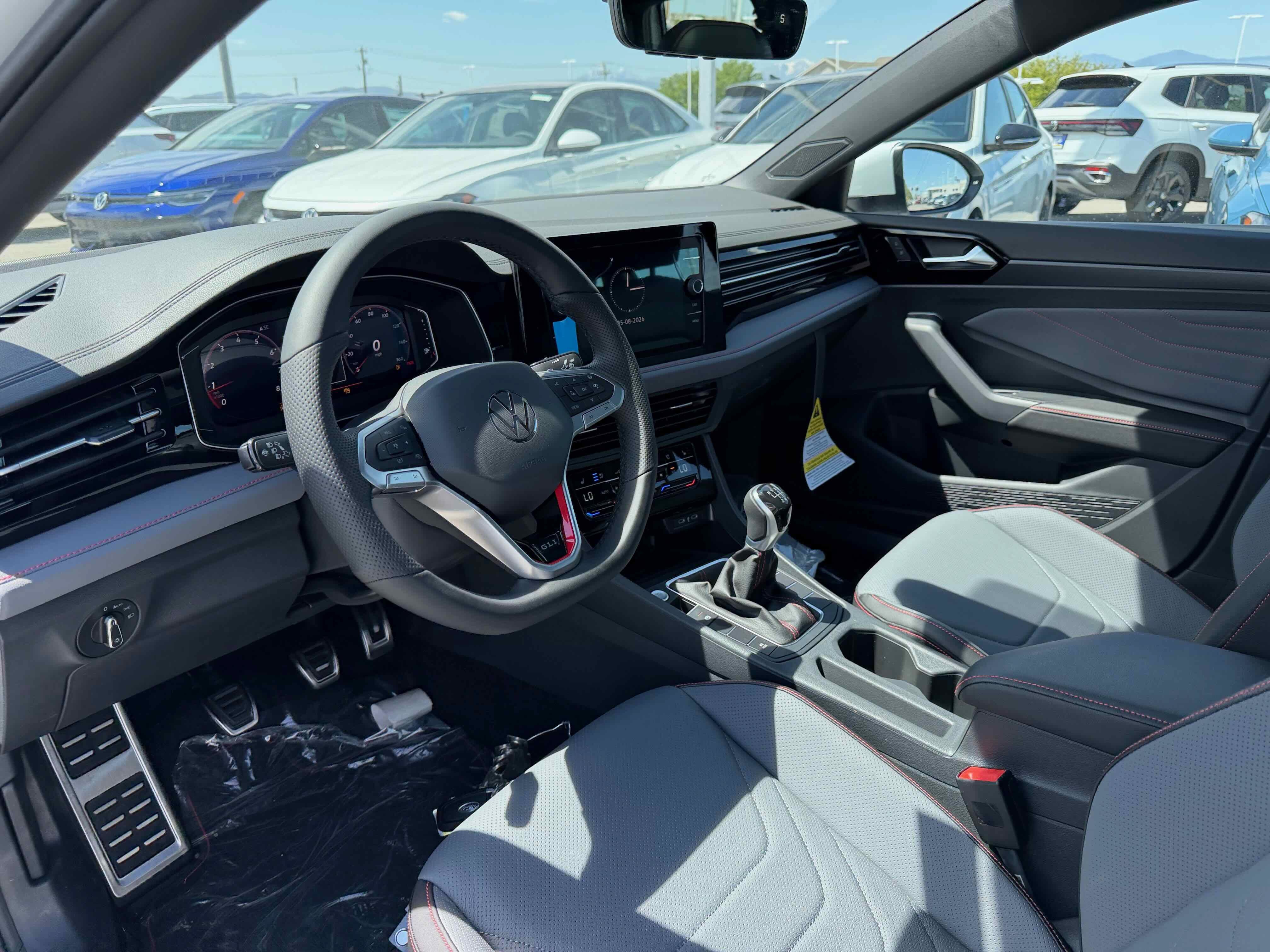 New 2026 Pure White Volkswagen Autobahn image 3