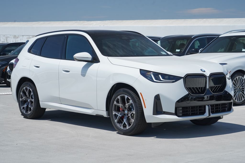 New 2026 Alpine White BMW 30 xDrive image 3