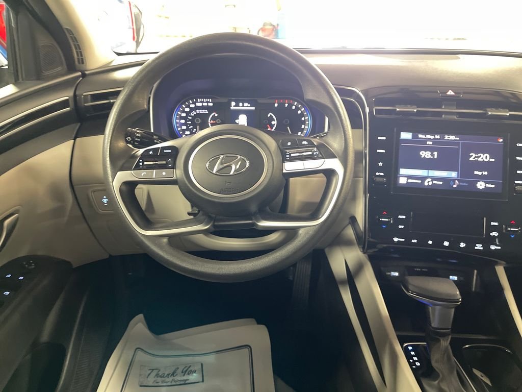 Used 2024 Black Hyundai SEL image 17
