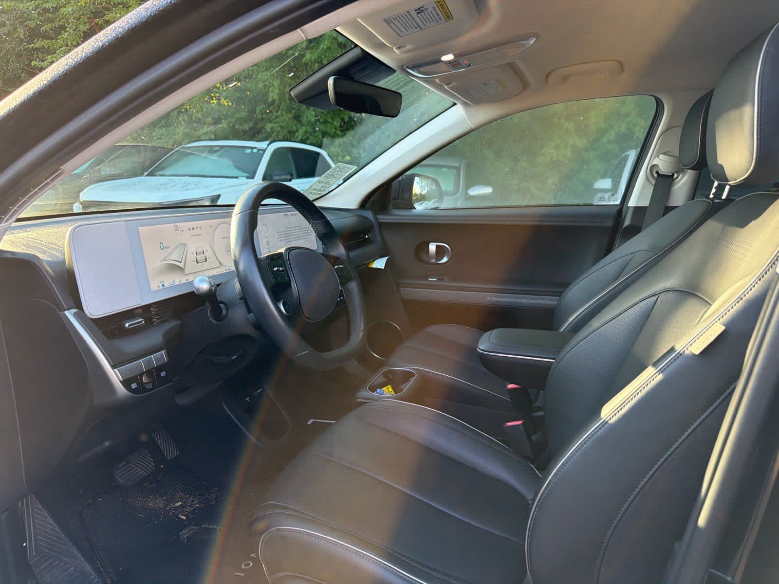 Certified Used 2023 Abyss Black Hyundai SEL image 5