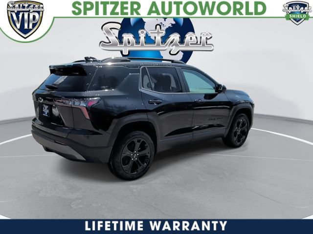 2027 Chevrolet Equinox LT - Photo 8