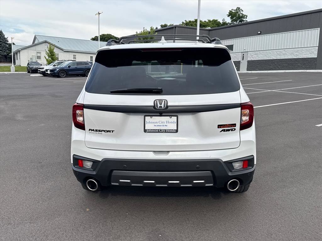 Certified Used 2023 Platinum White Pearl Honda AWD TRAILSPORT image 32