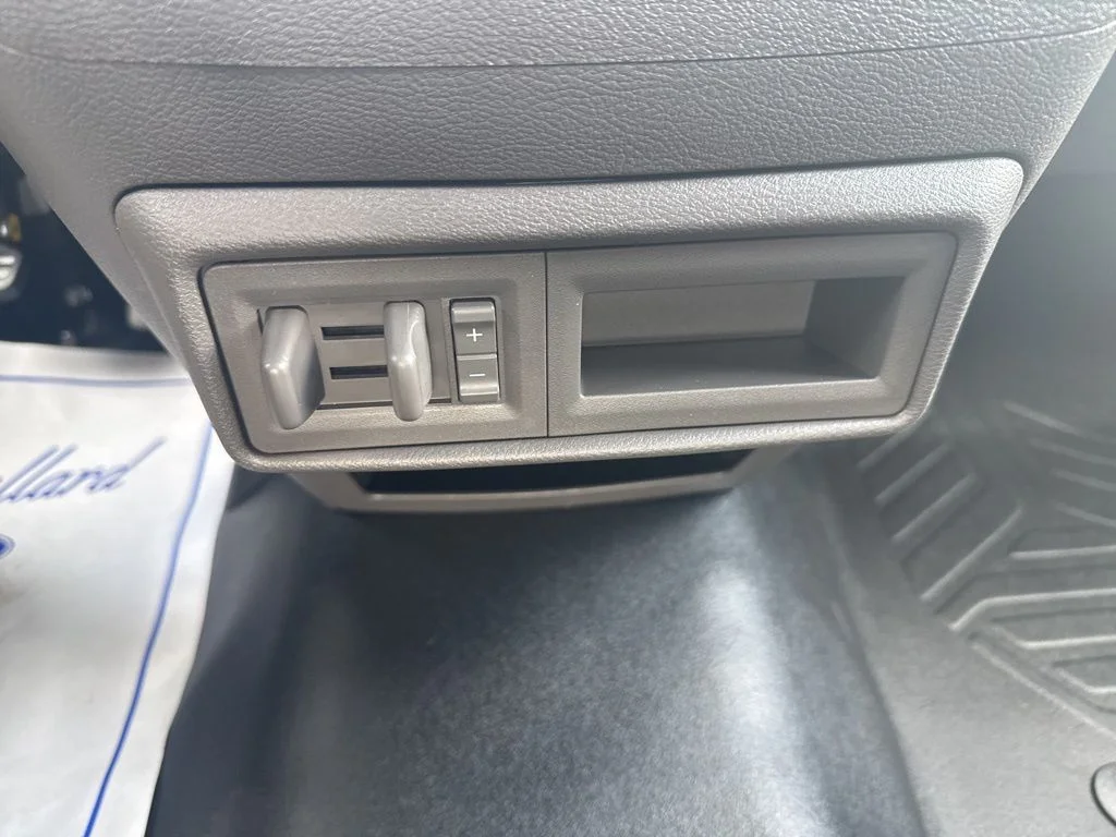 2025 Ford Transit Van Base - Photo 27