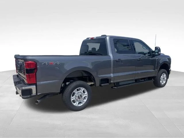 New 2026 Carbonized Gray Metallic Ford F-250® XLT image 4
