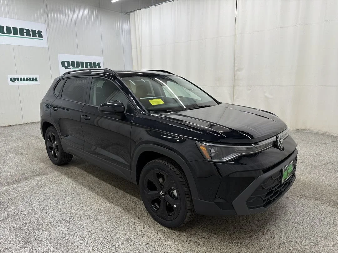 New 2026 Deep Black Pearl Volkswagen SE Black image 1