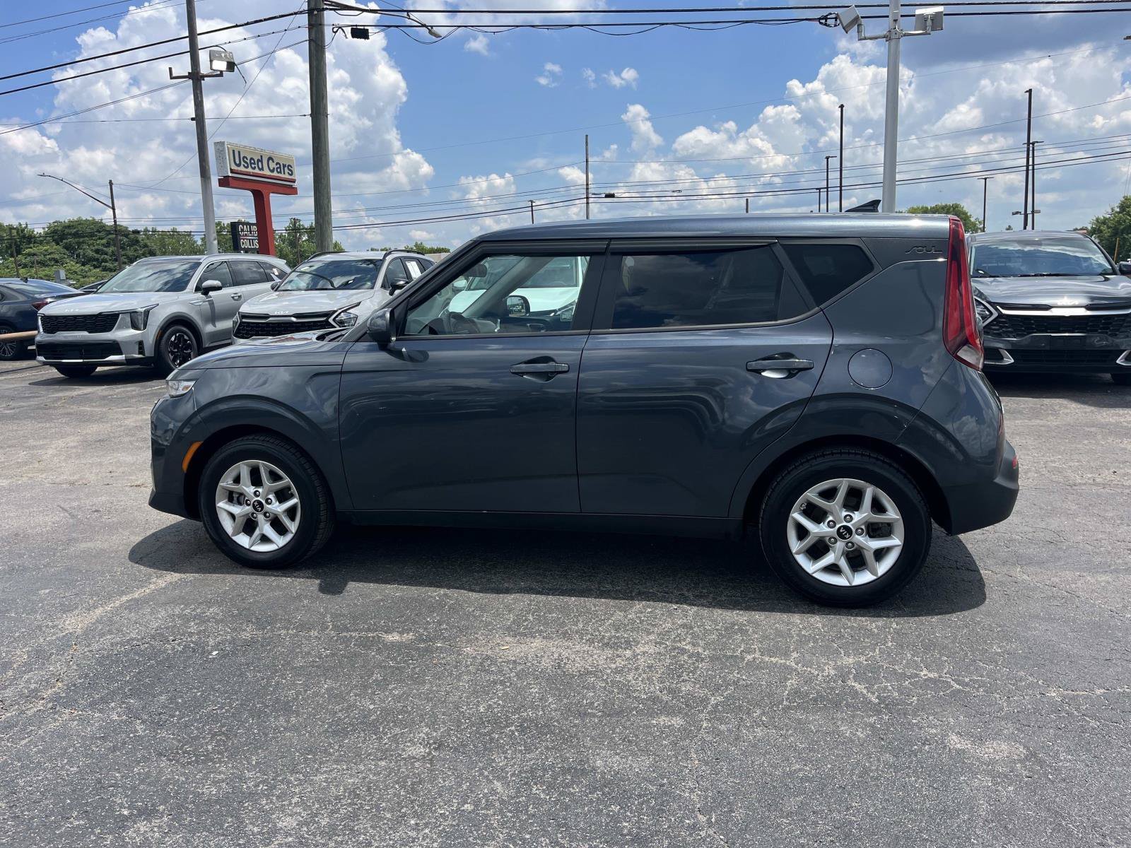 Used 2020 Gravity Grey Kia S image 4