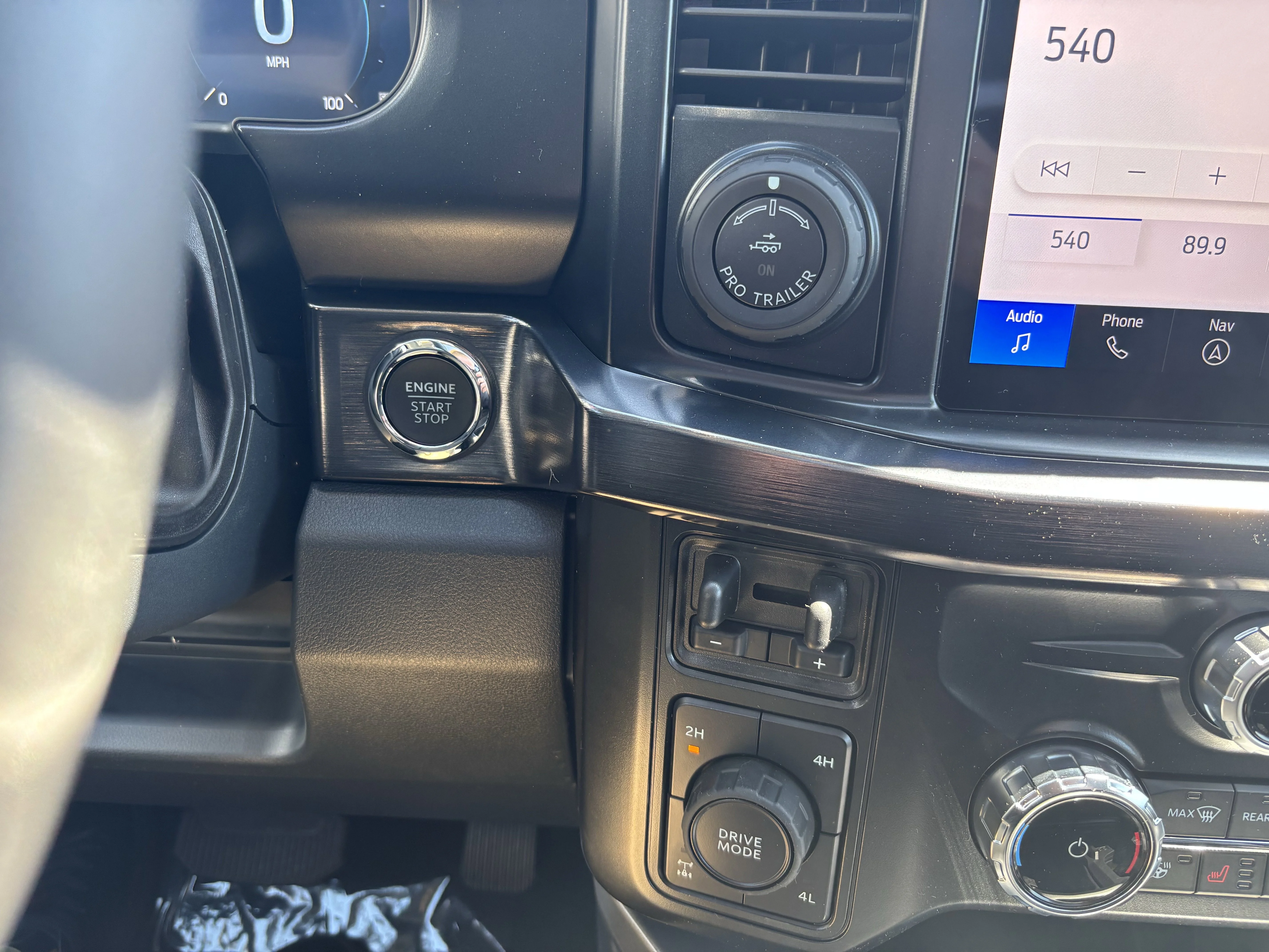 New 2026 Carbonized Gray Metallic Ford F-250® Lariat® image 23