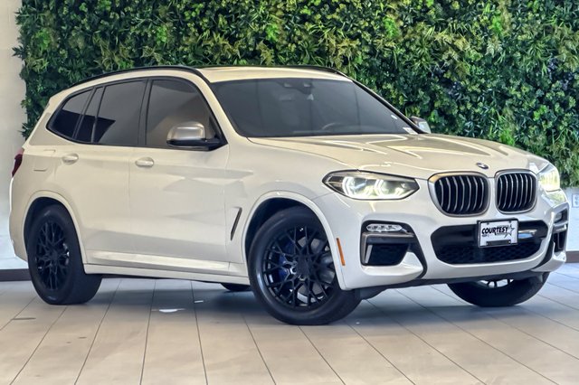 2019 BMW X3 M40i