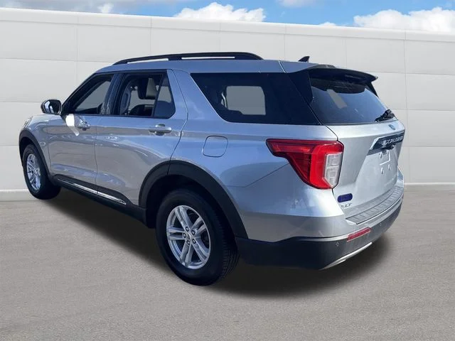 Used 2022 Silver Ford XLT image 3
