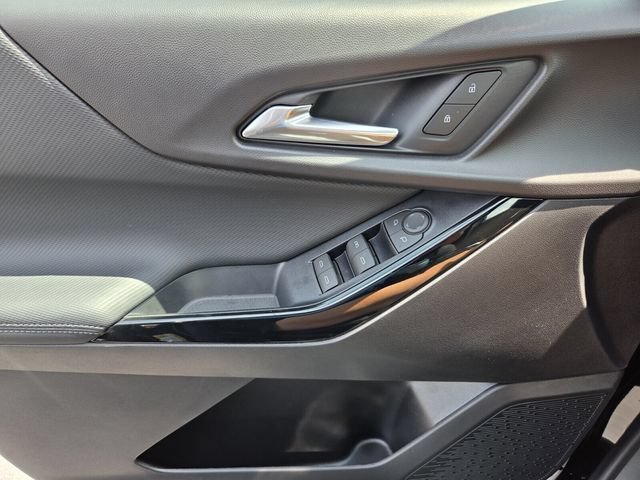 2027 Chevrolet Equinox LT - Photo 14