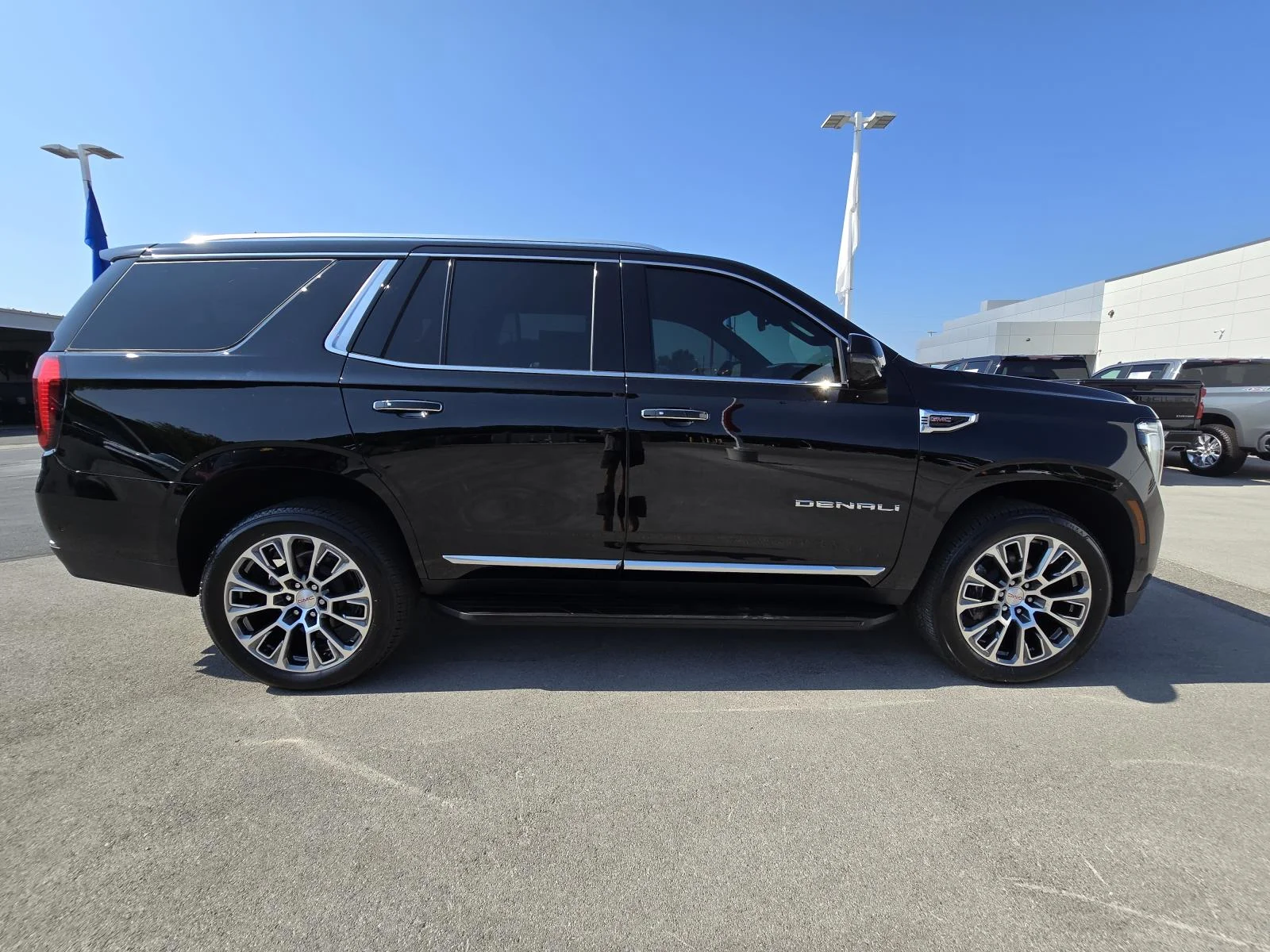 Used 2026 Onyx Black GMC Denali image 8