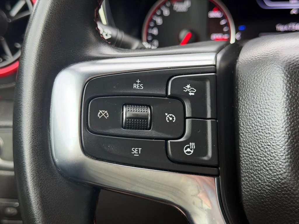 Used 2025 Black Chevrolet RS image 18