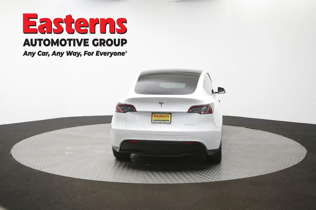 Used 2022 White Tesla Long Range image 31