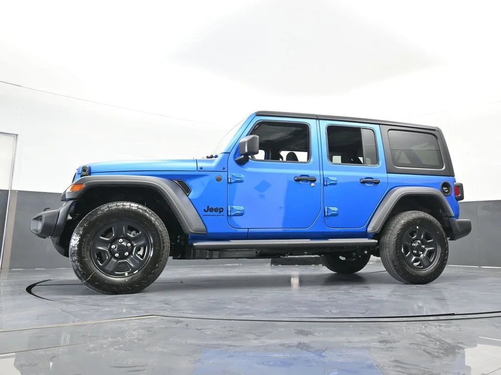New 2026 Hydro Blue Pearl-Coat Exterior Paint Jeep Sport image 57