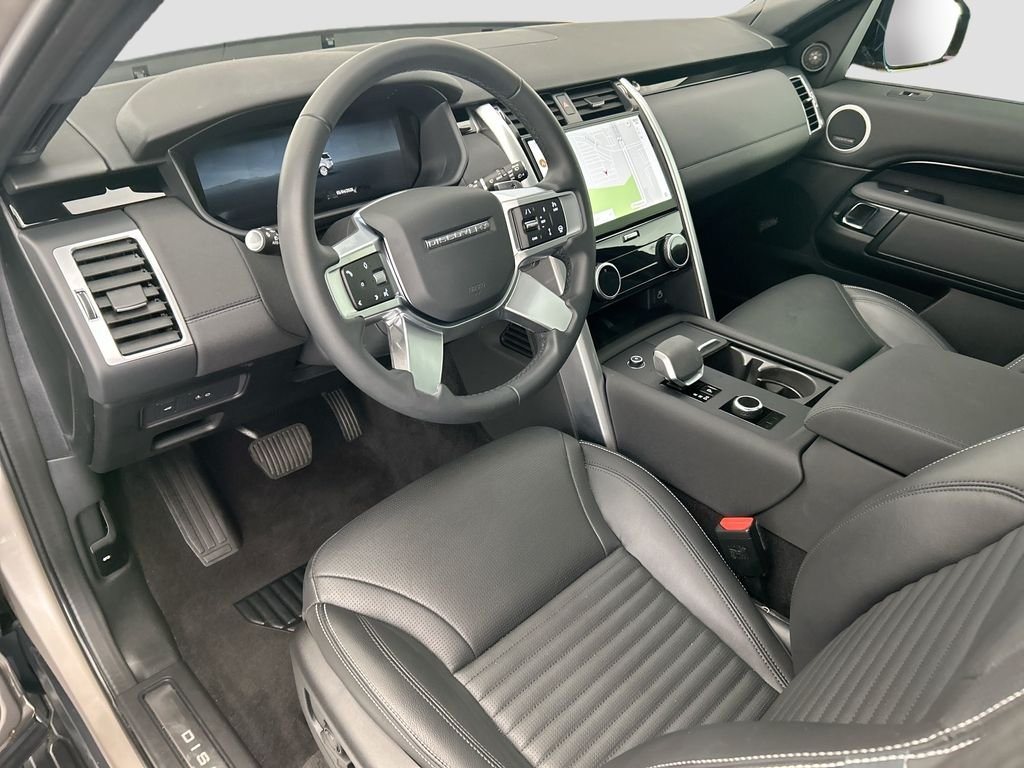 2025 Land Rover Discovery S - Photo 9