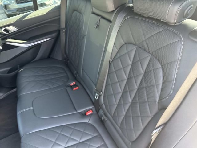 Used 2024 Black Sapphire Metallic BMW xDrive40i image 14