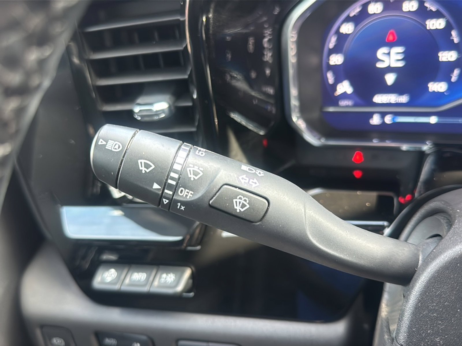 2024 Chevrolet Silverado 1500 ZR2 - Photo 32