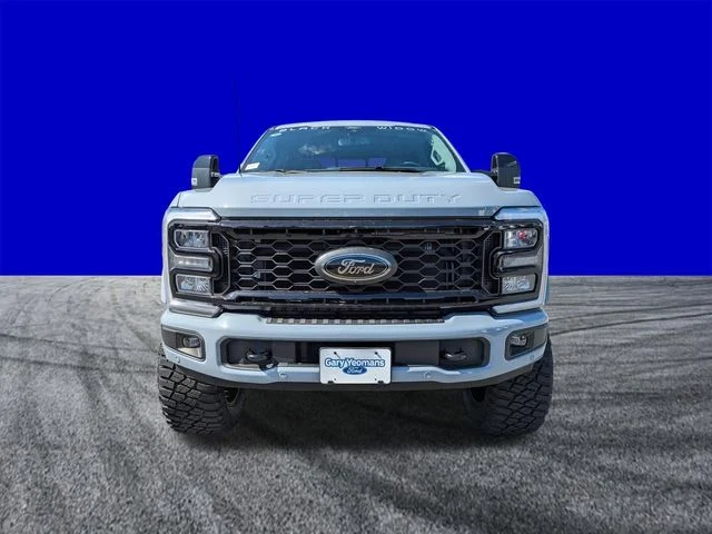 New 2026 Glacier Gray Metallic Tri-Coat Ford F-250® Lariat® image 9