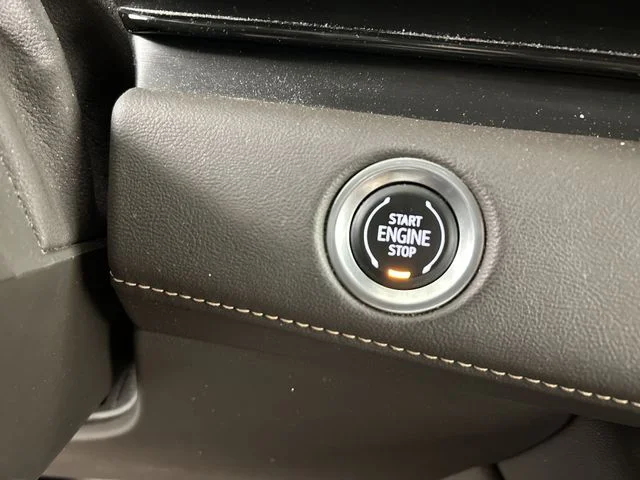 Used 2021 Red Cadillac Sport image 14