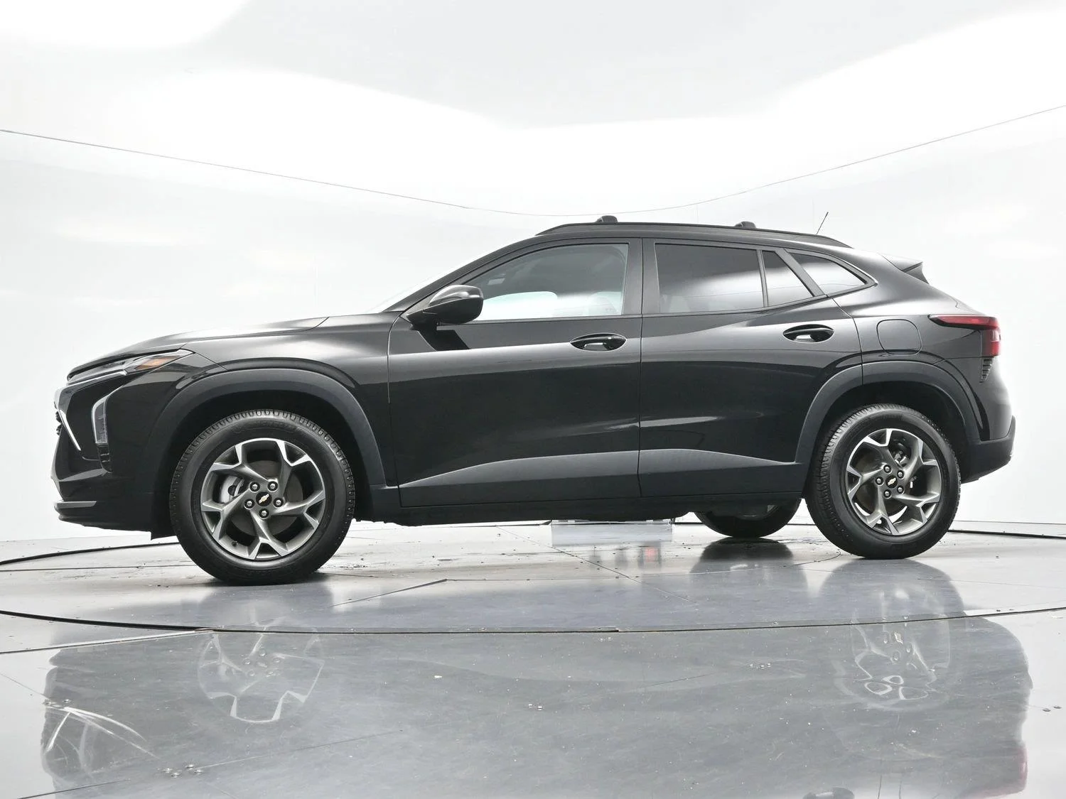 Used 2024 Mosaic Black Metallic Chevrolet LT image 46