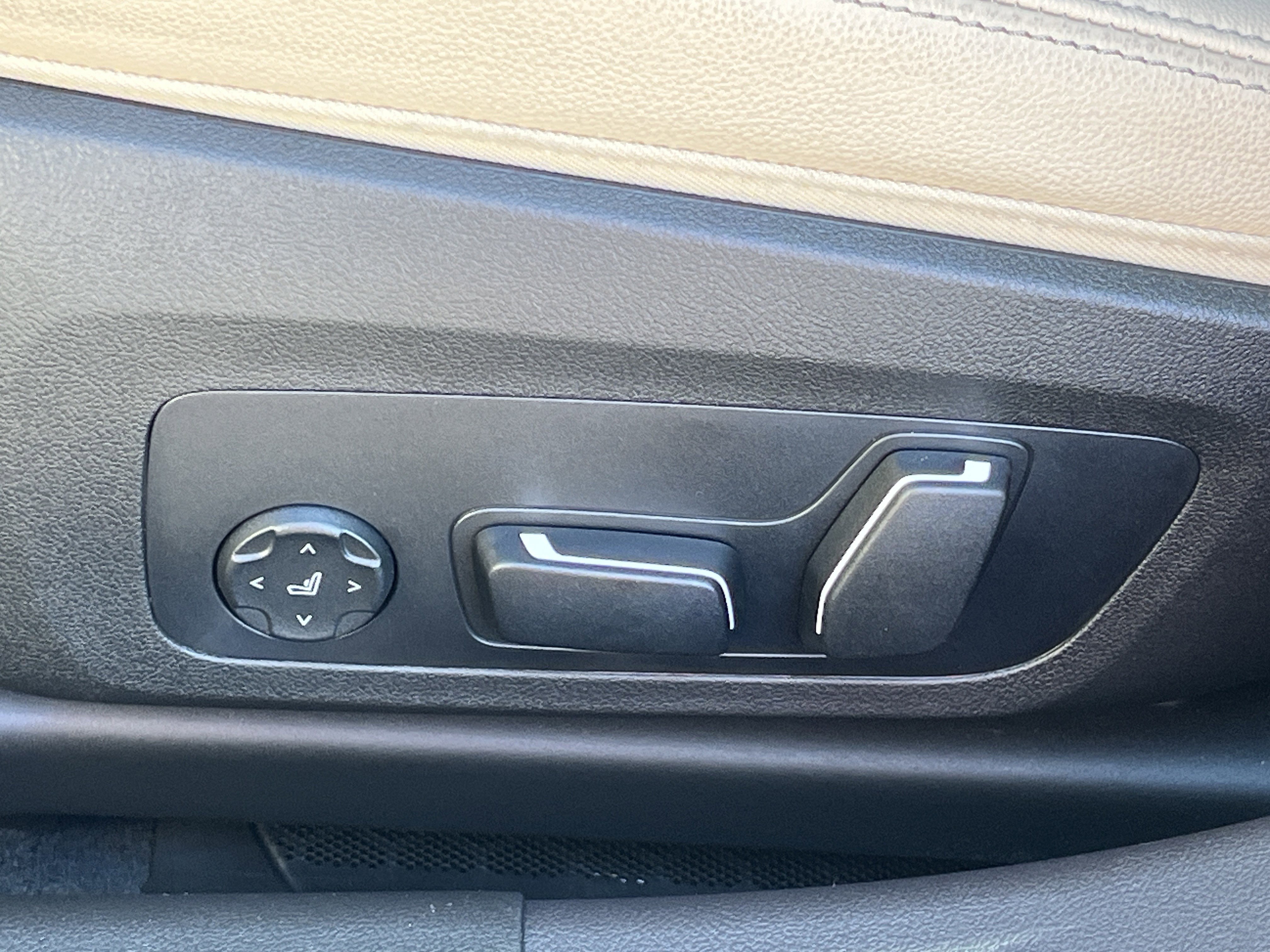 New 2026 Skyscraper Grey Metallic BMW 330i NA image 20