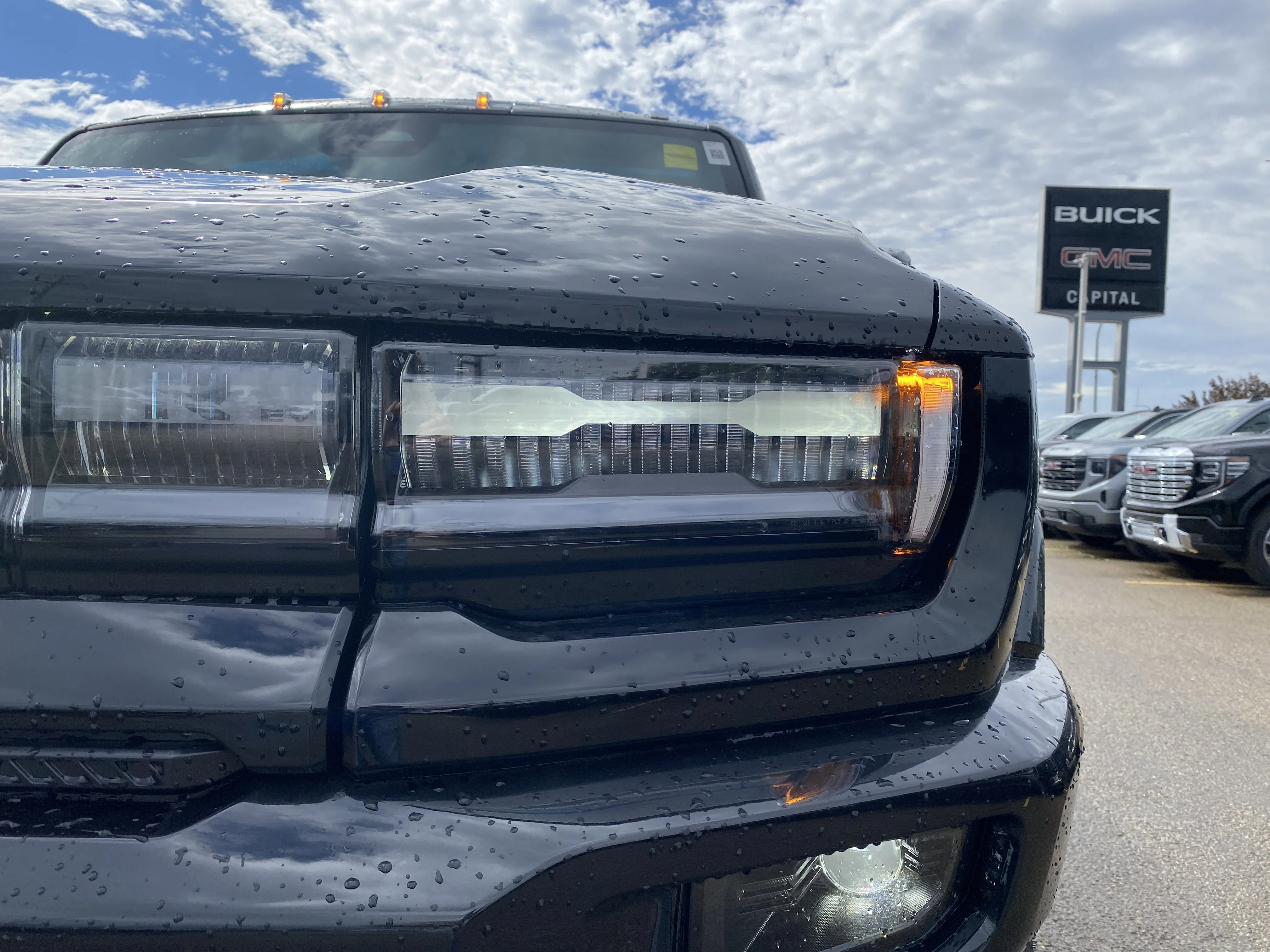 New 2026 VOID BLACK GMC 2X image 10