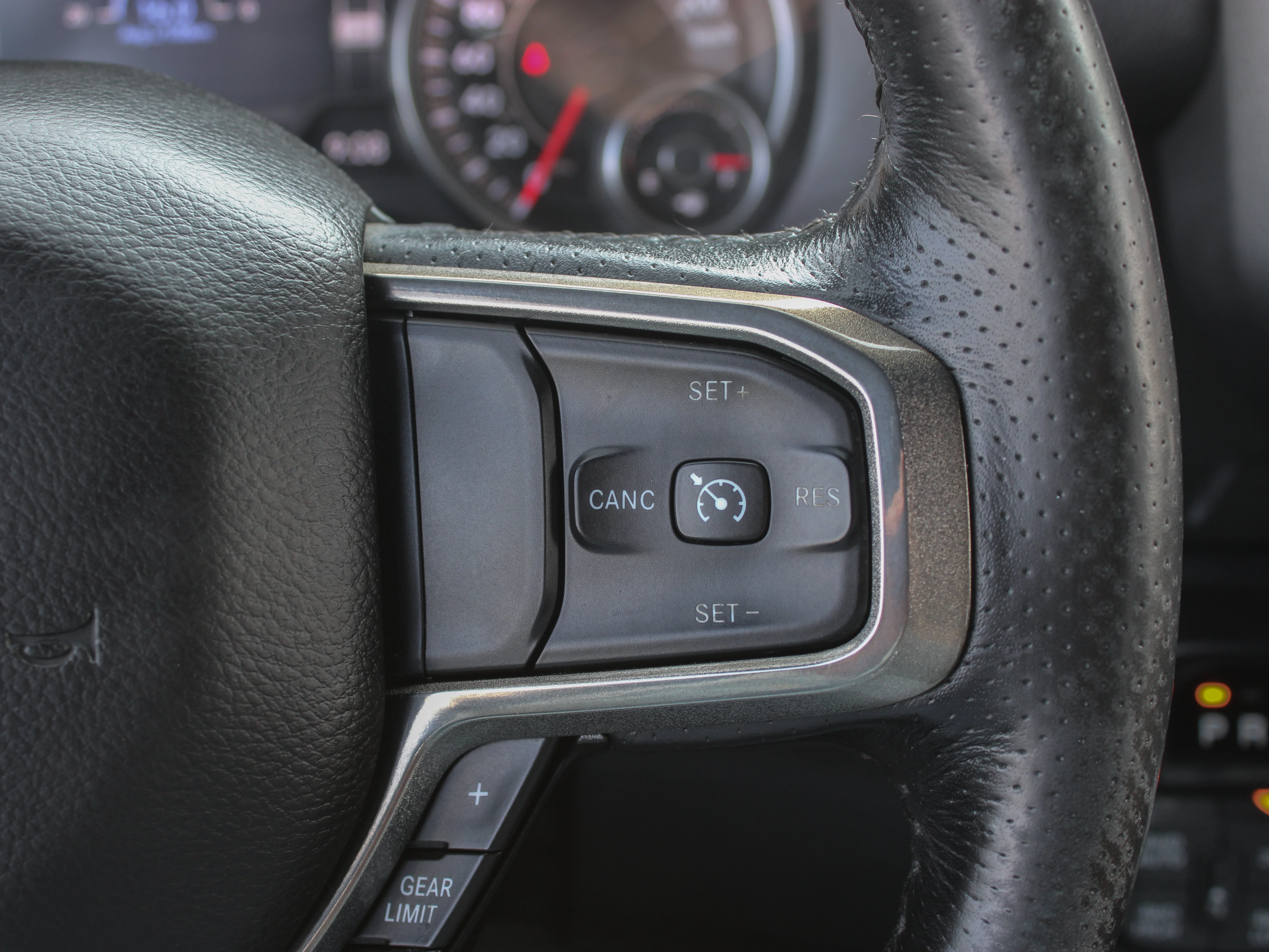 Used 2019 Red RAM Sport* | Heated & Ventilated Seats | Panoramic Sunroof | Electronic Locking Rear Differential | image 25