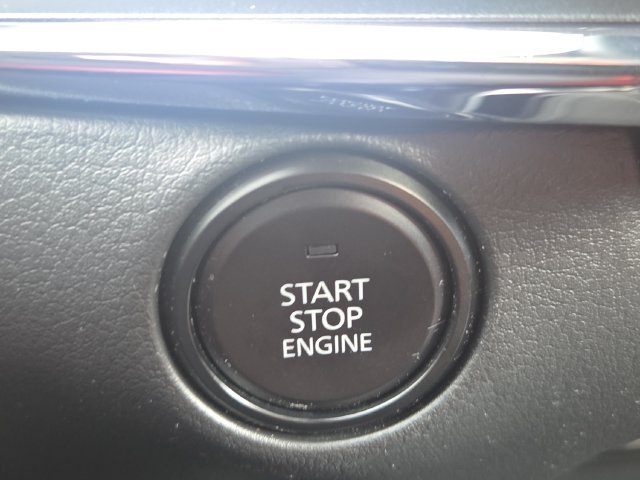 Certified Used 2023 Gray Mazda 2.5 S Carbon Edition image 16