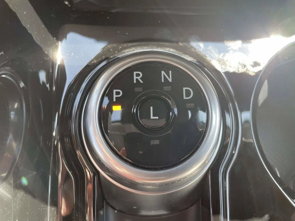 New 2026 Agate Black Metallic Ford Platinum image 17