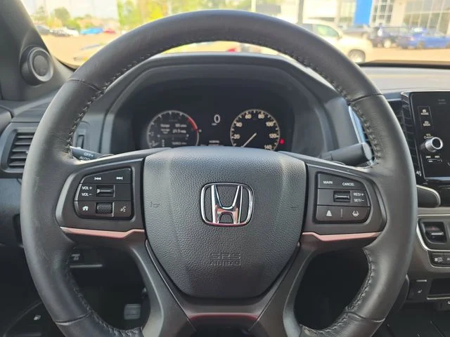 Used 2024  Honda RTL image 18
