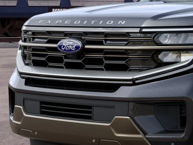New 2027 Dark Matter Gray Metallic Ford MAX King Ranch® image 18