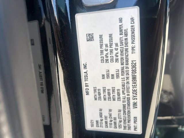 Used 2021 Solid Black Tesla Standard Range Plus image 20