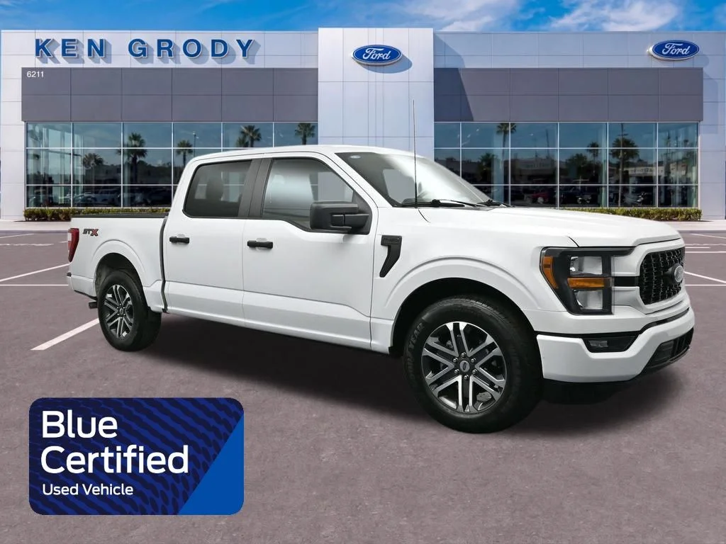 2023 Ford F-150 XL SuperCrew 5-1/2 Box's photo