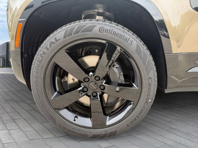 New 2026 Gondwana Stone Land Rover X-Dynamic SE image 9