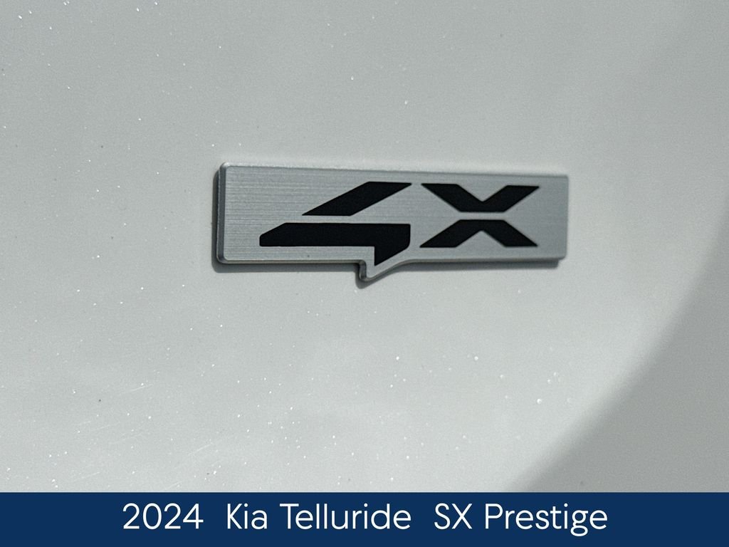 Used 2024 White Kia SX-Prestige image 9