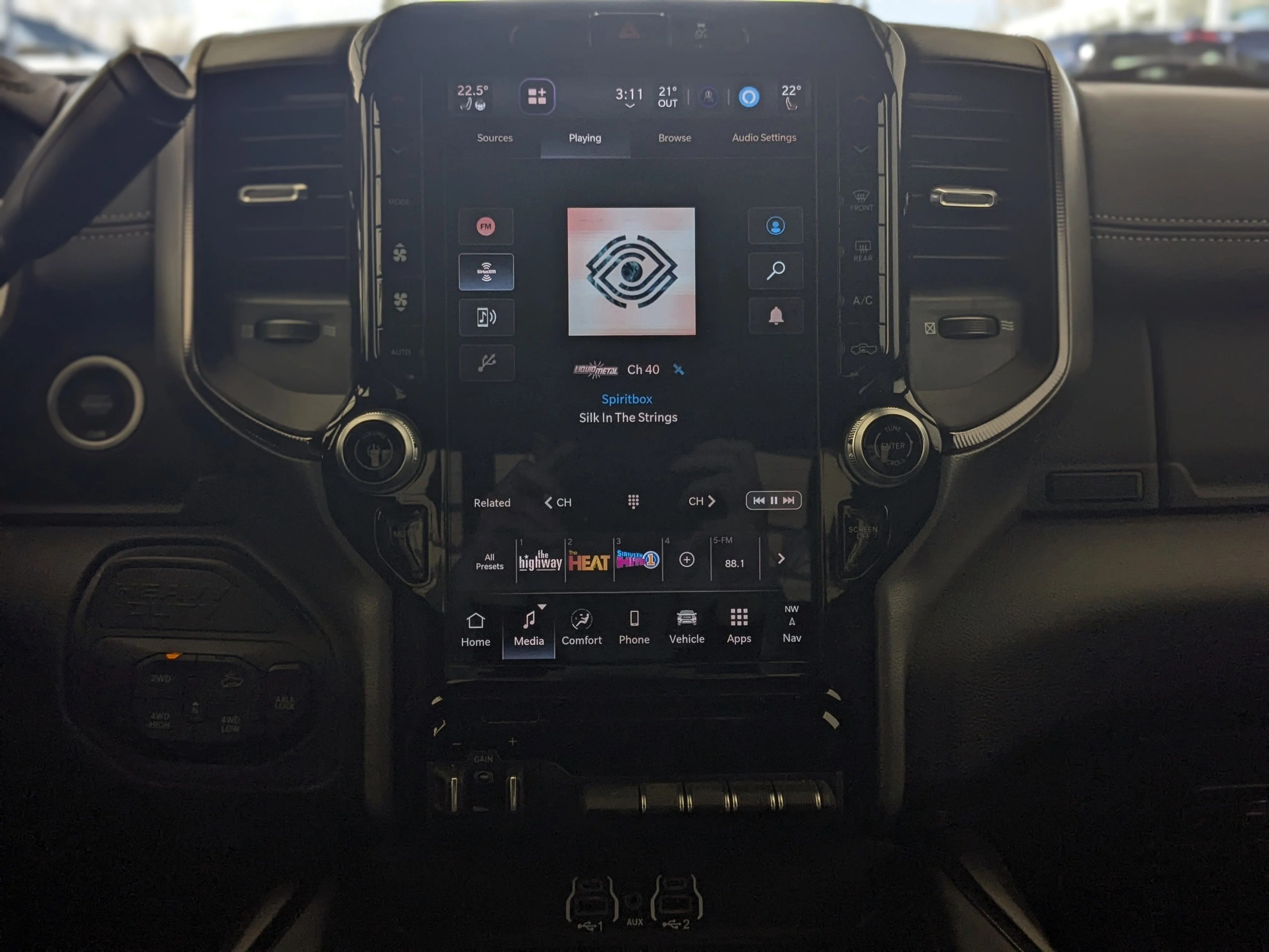 New 2026 Grey RAM Rebel - - Rebel Level 1 Equip Grp - 5th Wheel/Gooseneck Prep - Leather?Faced Bucket Seats - 6.7L Cum image 20