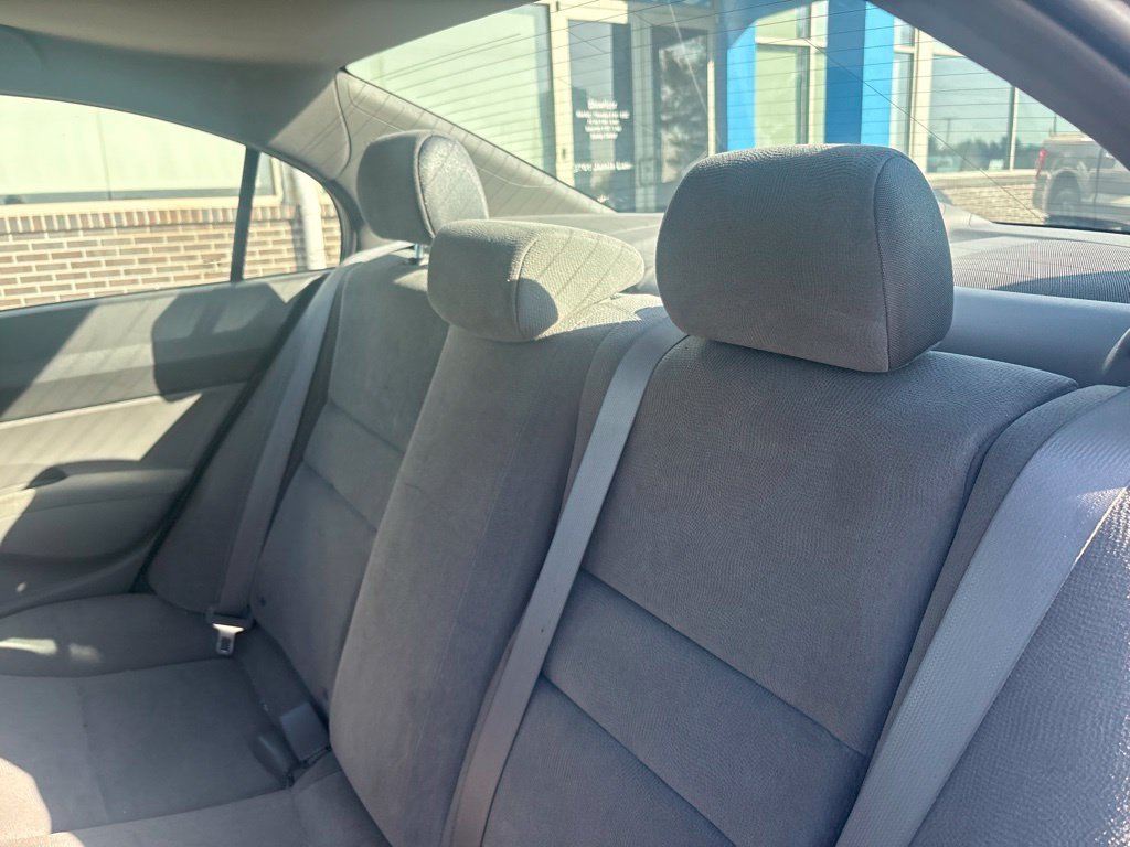 Used 2007 Gray Honda LX image 30