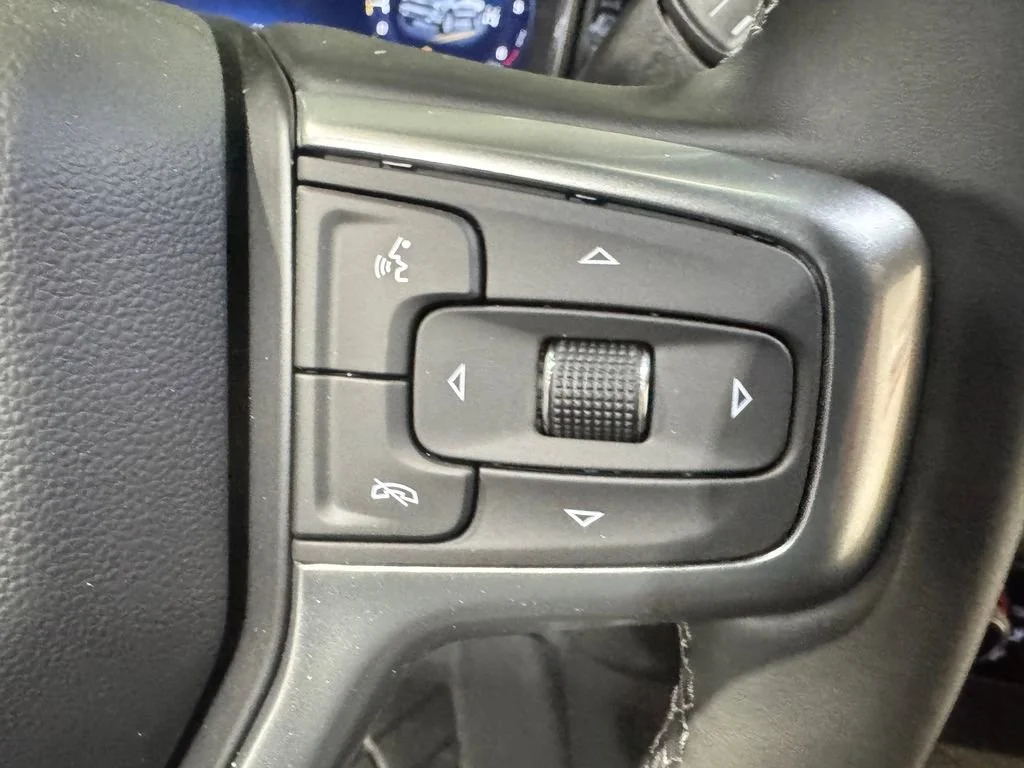 New 2026 Sterling Gray Metallic Chevrolet LT image 15