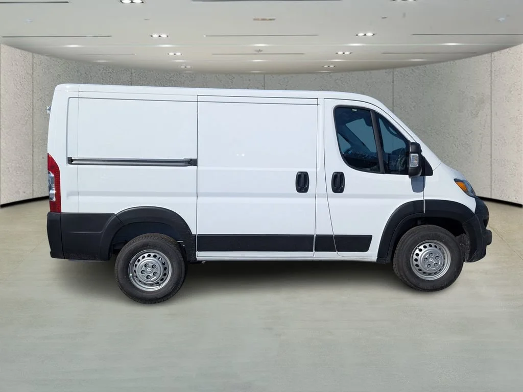 New 2026 Bright White Clear-Coat Exterior Paint RAM Tradesman image 3