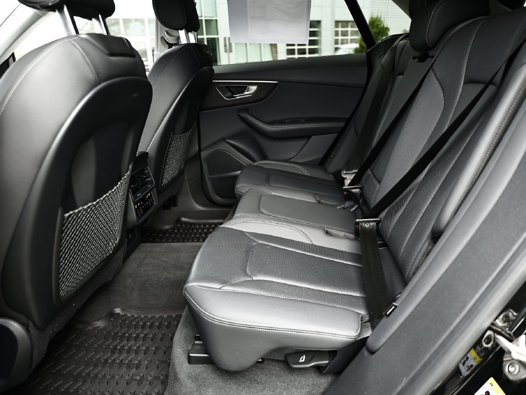 Used 2023 Mythos Black Metallic Audi 55 Premium Plus image 25